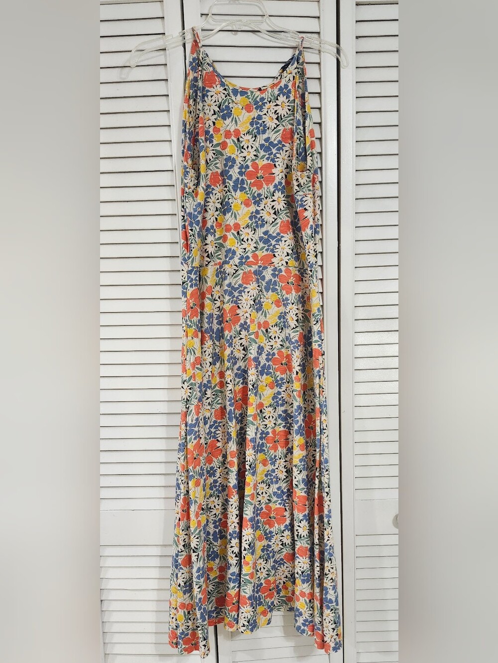CHAPS Vibrant Floral Multi-Color Maxi Dress 🌸✨